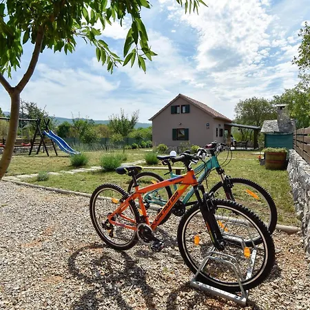 Vakantiehuis Awesome In